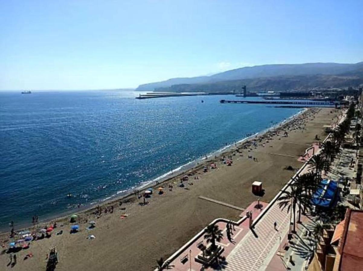 Increible Atico Con Vistas A La Bahia De Almería Esterno foto
